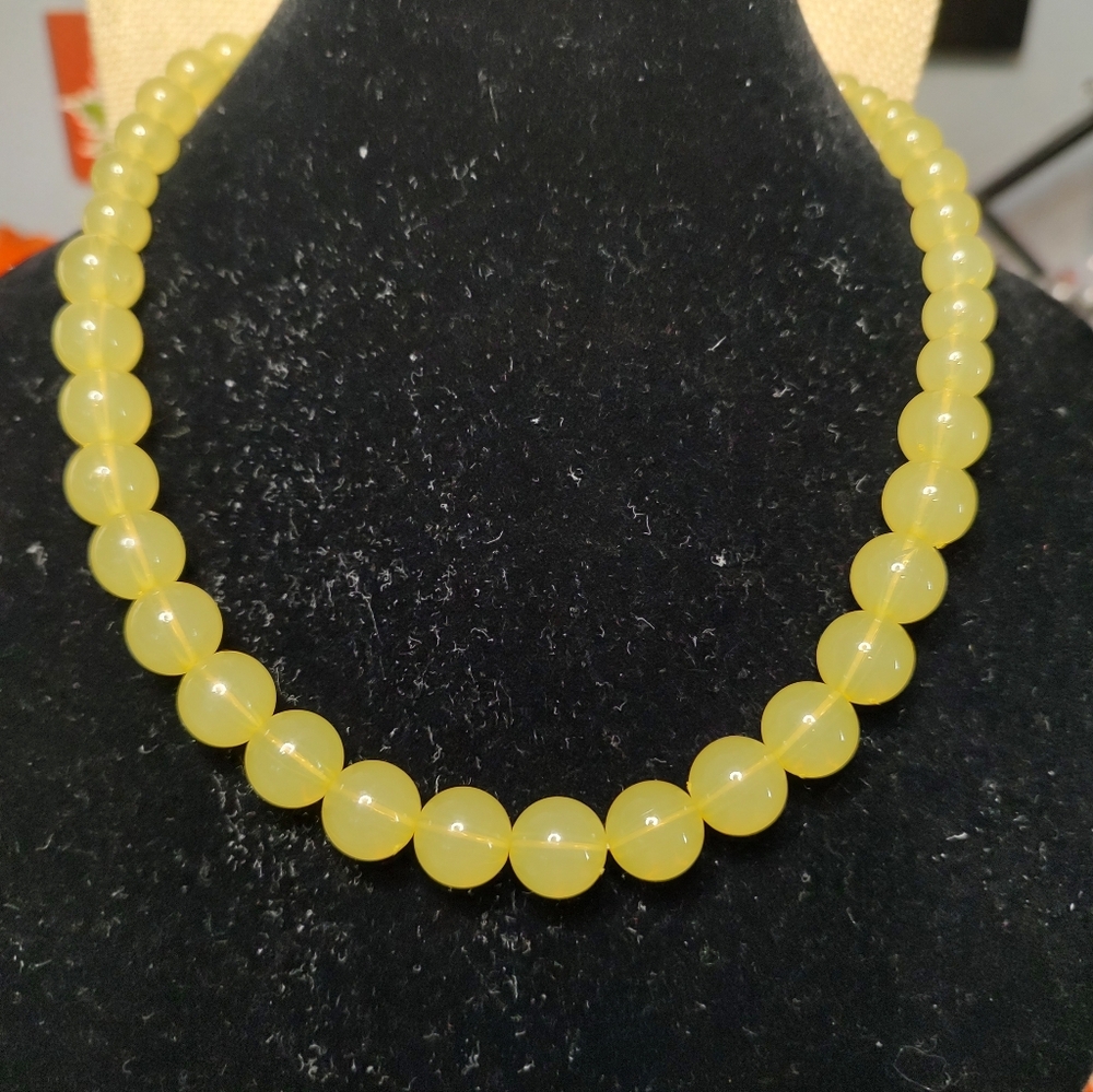 3 lemon yellow stretch